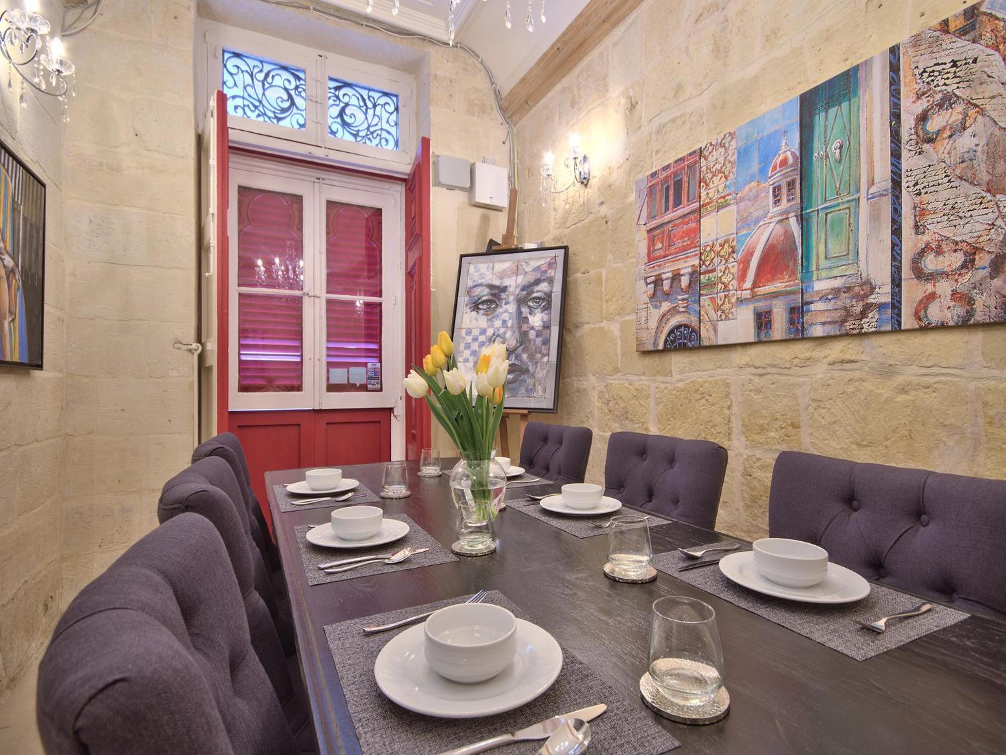 Julesy'S Bnb Hotel Cospicua Buitenkant foto